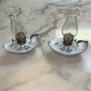 Vintage Thames hand painted Aladdin oil lamps set of 2